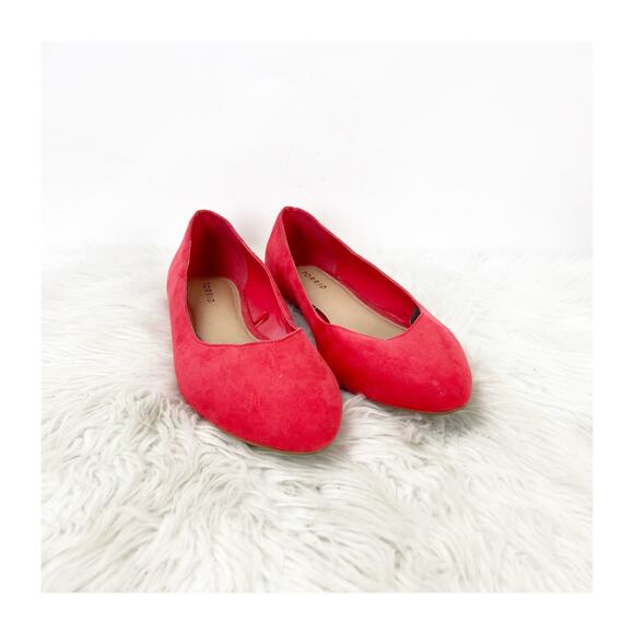 2/$30 Torrid Red Ballet Flats Size 10W Women’s Comfort Round Toe Slip On Casual - Picture 3 of 16